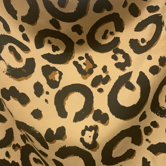 Coach leopard logo silk scarf ππ€ - Picture 5 of 8